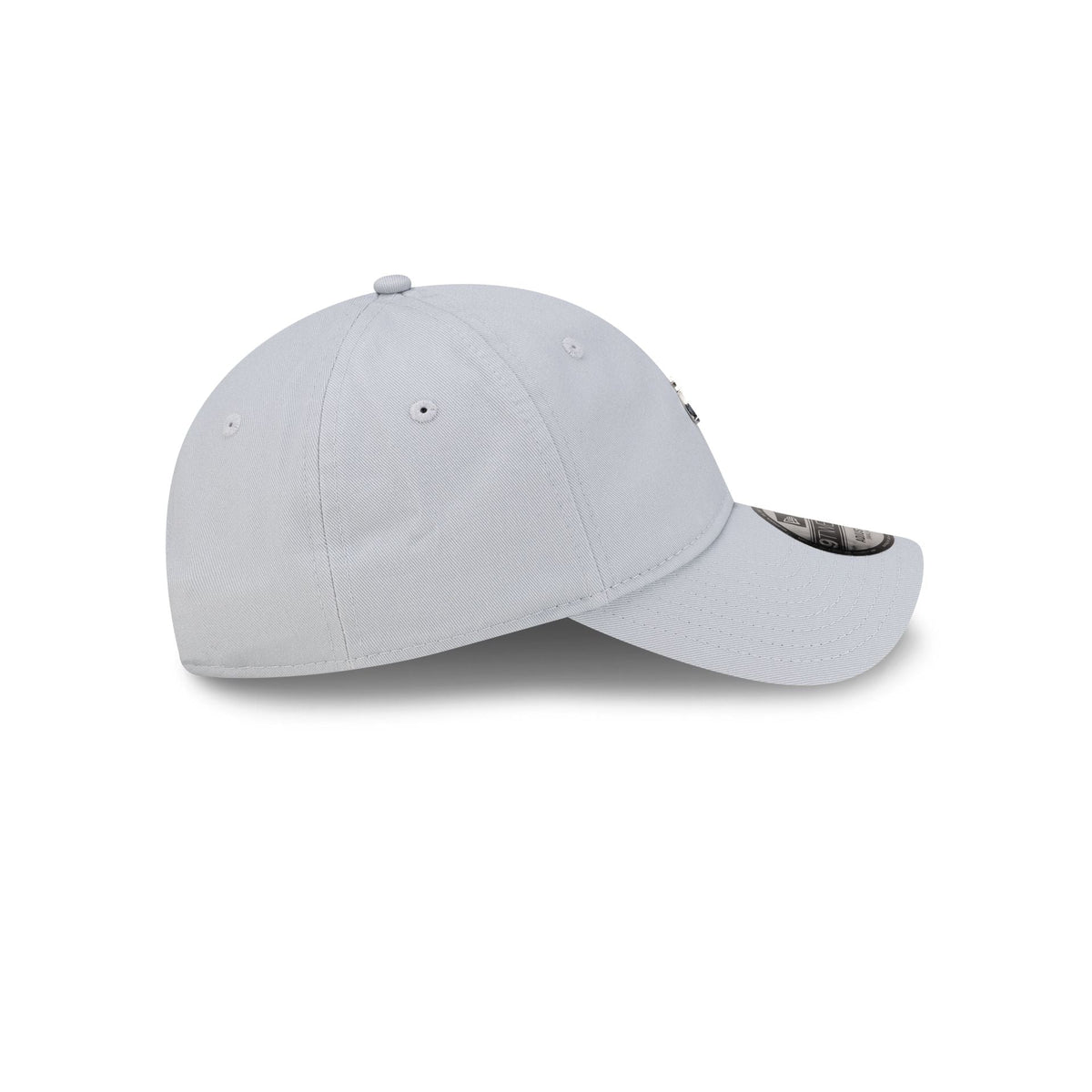 New York Yankees Metal Mini Logo 9TWENTY Adjustable Hat
