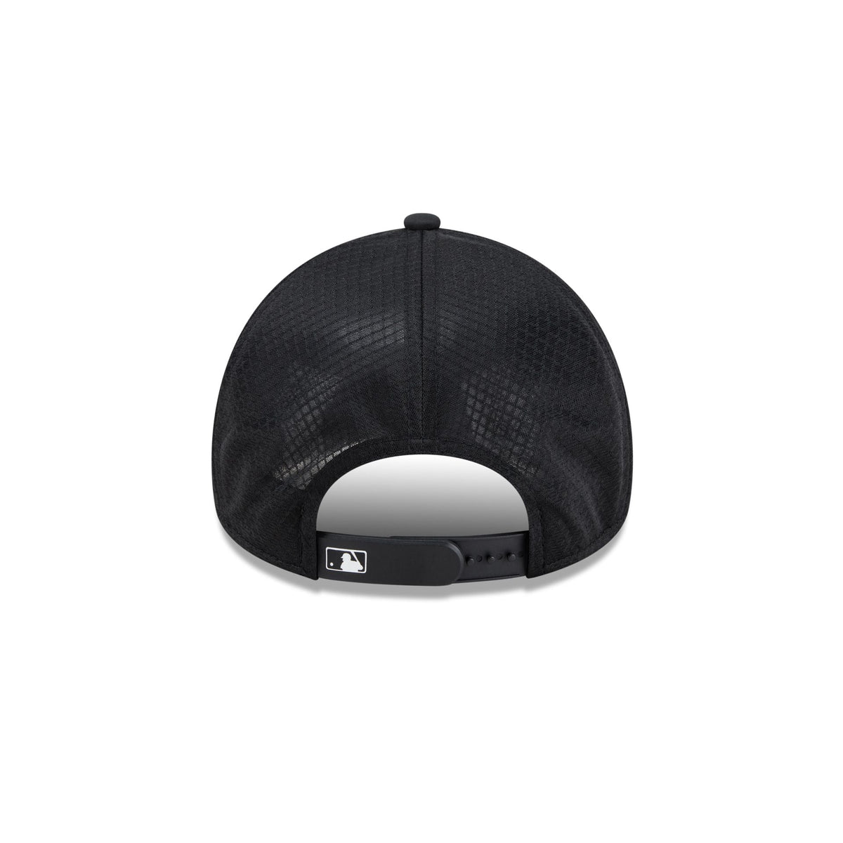 Chicago White Sox 2026 Batting Practice Alt Batter 9FORTY APEX Trucker Hat