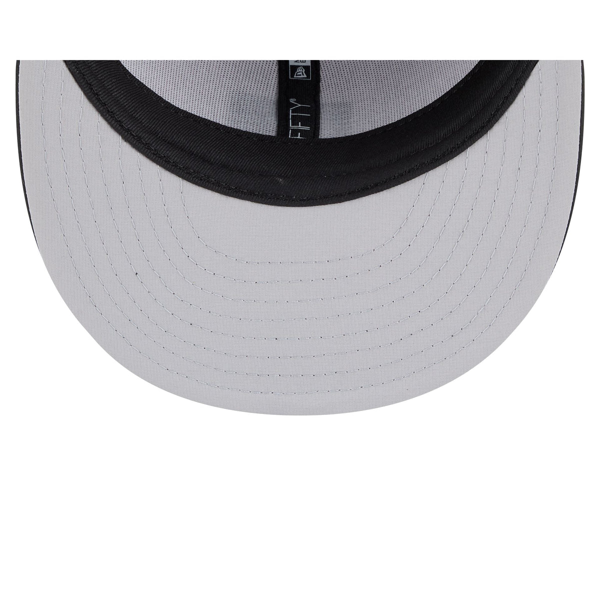 Colorado Rockies 2026 Clubhouse Black & White 59FIFTY Fitted Hat