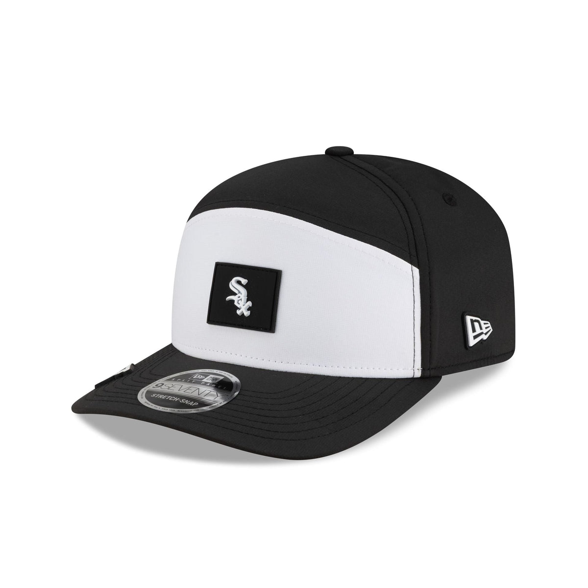 Chicago White Sox 2026 Clubhouse Black & White Split Panel 9SEVENTY Stretch-Snap Hat