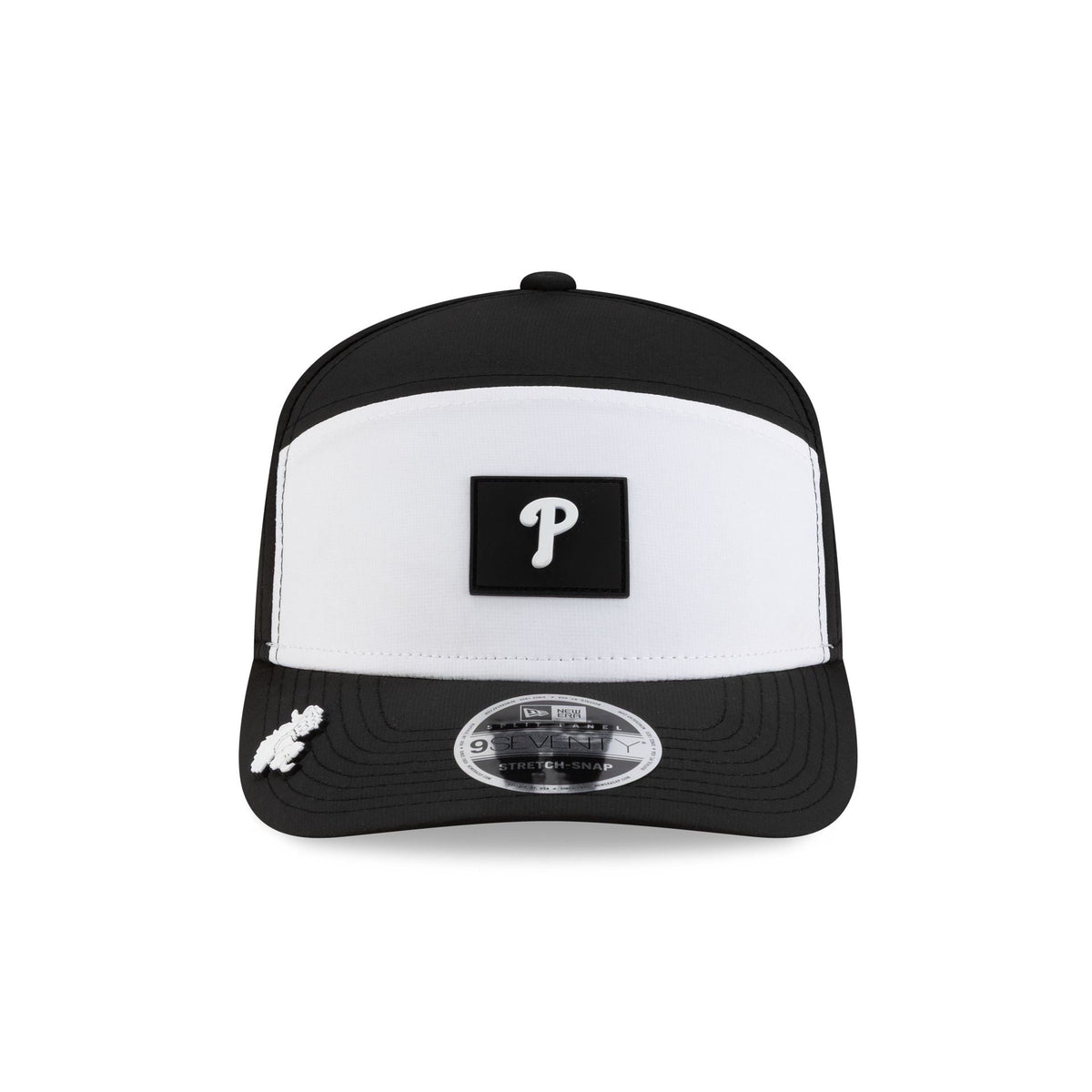 Philadelphia Phillies 2026 Clubhouse Black & White Split Panel 9SEVENTY Stretch-Snap Hat
