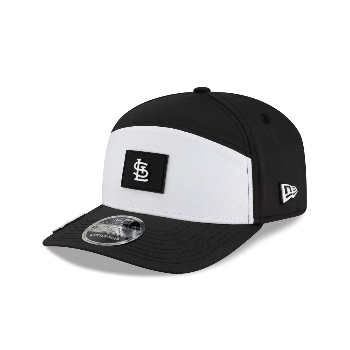 St. Louis Cardinals 2026 Clubhouse Black & White Split Panel 9SEVENTY Stretch-Snap Hat