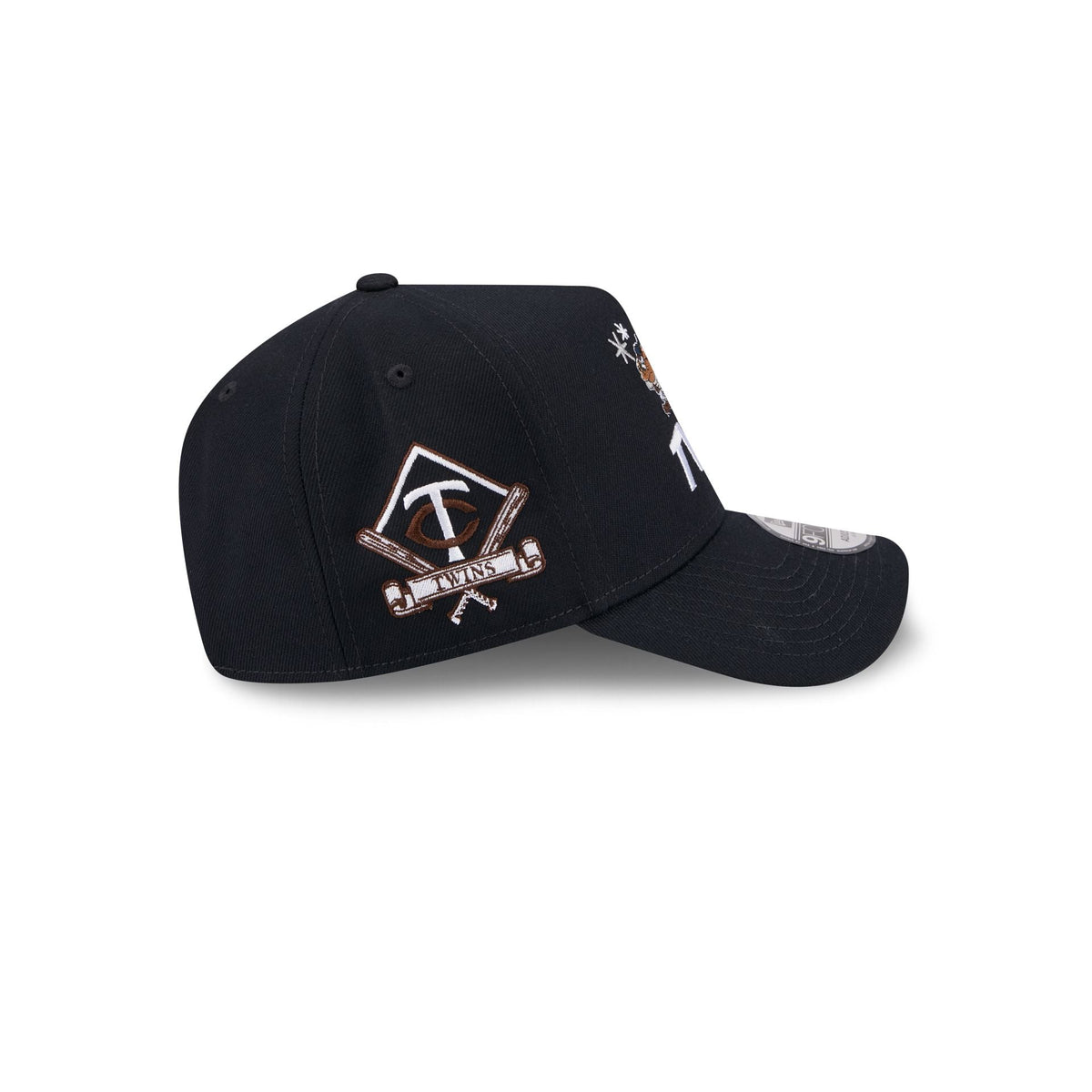 Minnesota Twins Looney Tunes 9FORTY A-Frame Snapback Hat