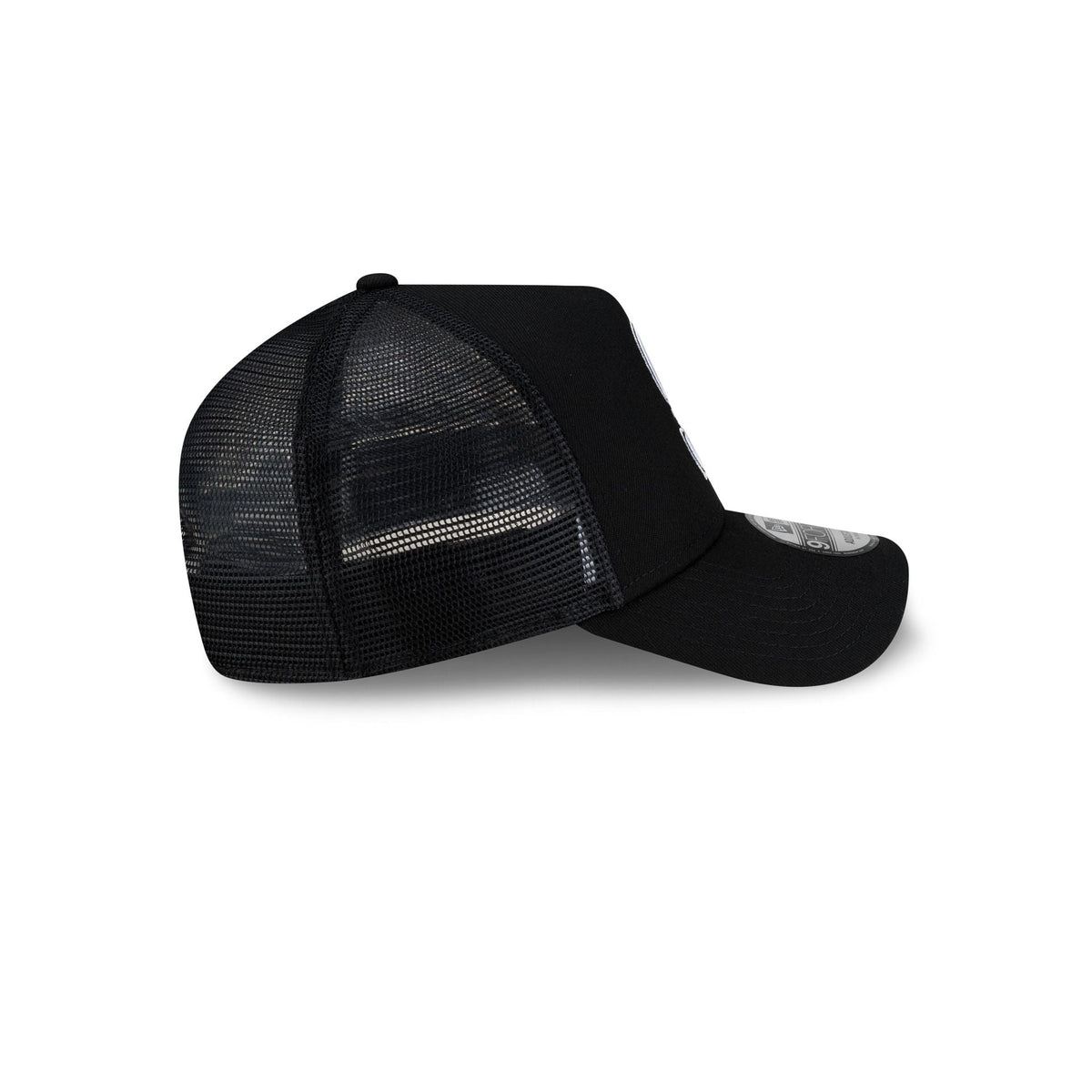Seattle Mariners Side Script Black 9FORTY A-Frame Trucker Hat