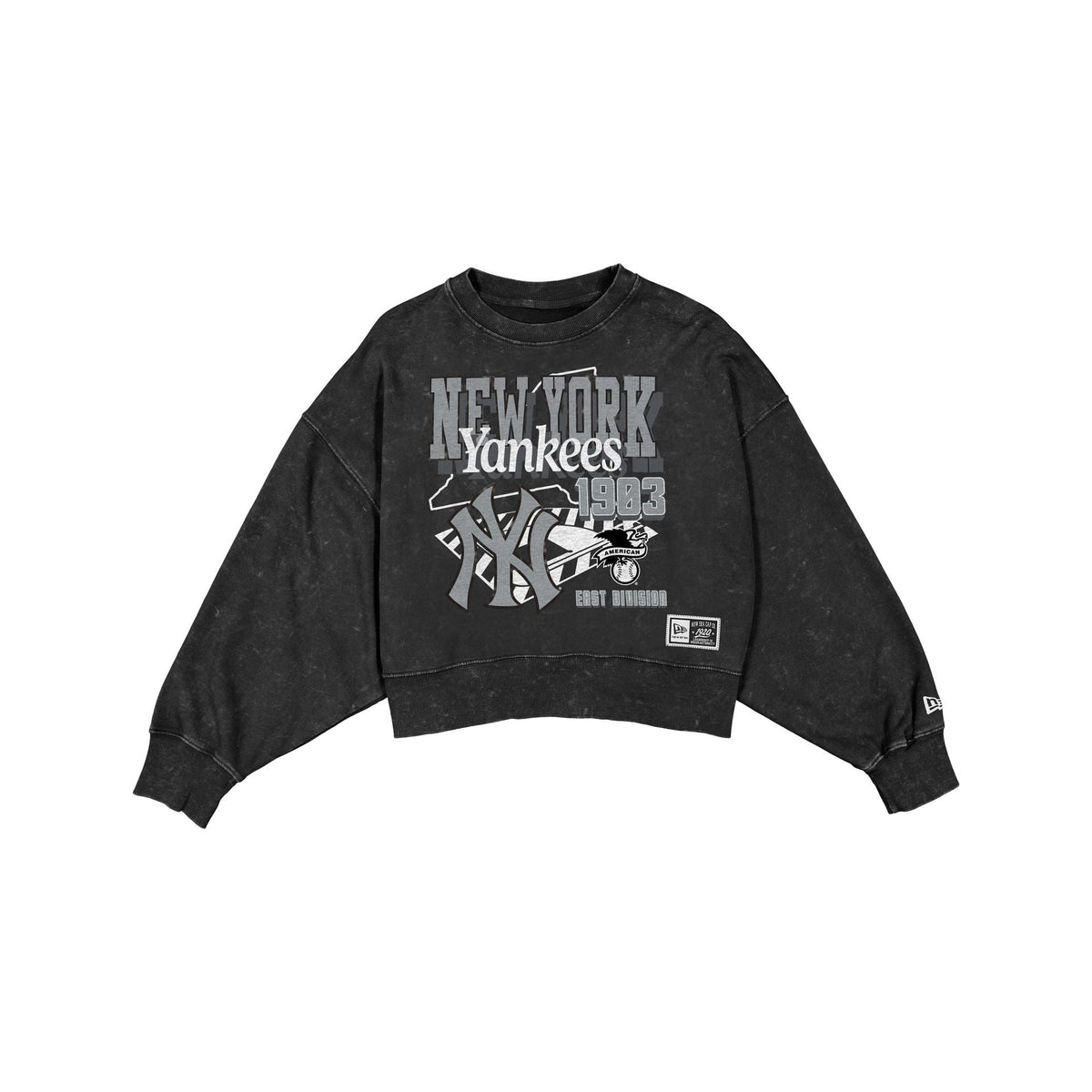 New York Yankees Women's Throwback Cropped Washed Black Crewneck