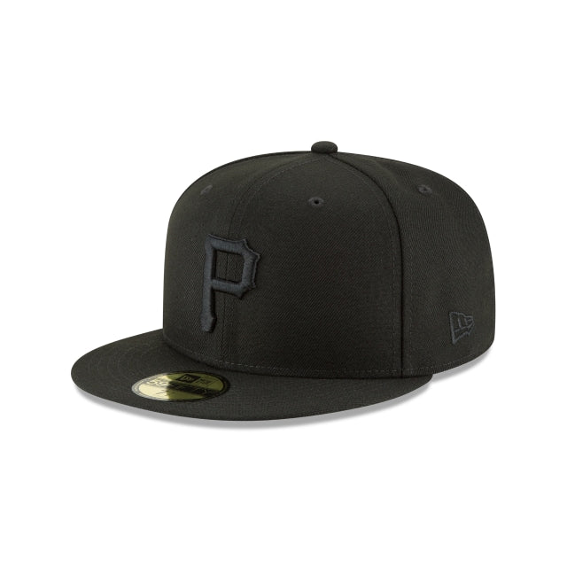 Pittsburgh Pirates Blackout Basic 59FIFTY Fitted Hat